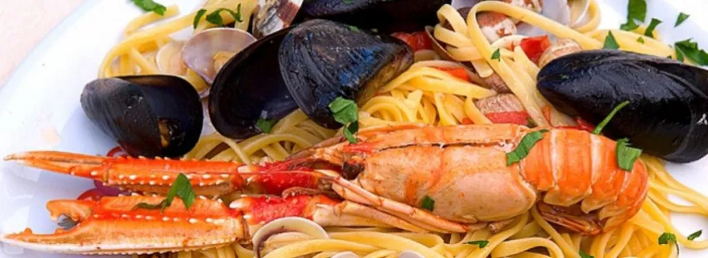 Cena A Base Di Pesce Per 10 Persone
